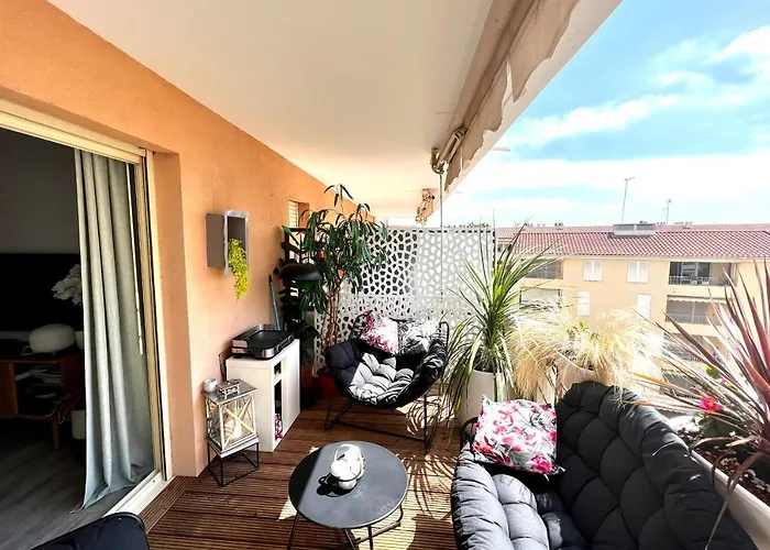 Apartment Le Meissonnier Bright With Terrace